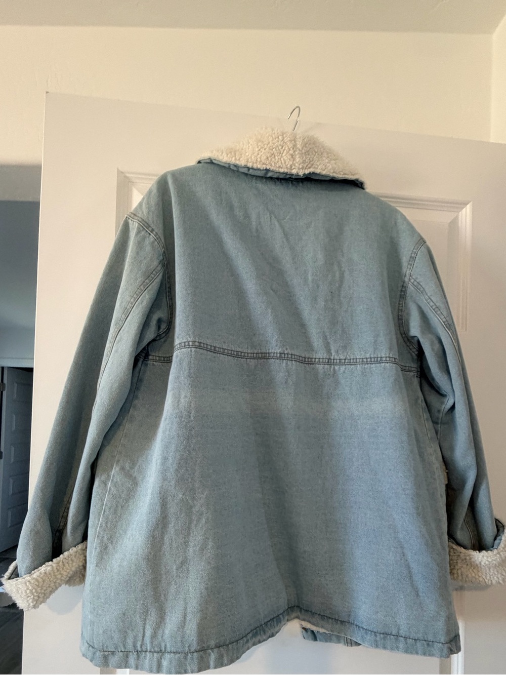 Ashley By 26 International Light Blue Denim Jacket with White Sherpa Lining - Picture 5 of 6